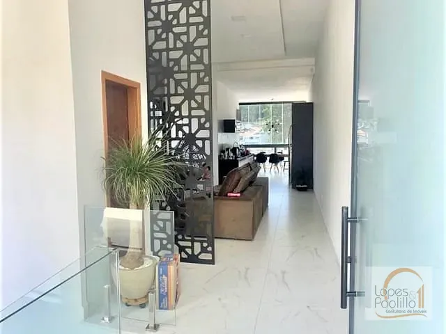 Casa com 150m² 3 quartos e 3 banheiros, à venda, no bairro Jardim Maristela em Atibaia