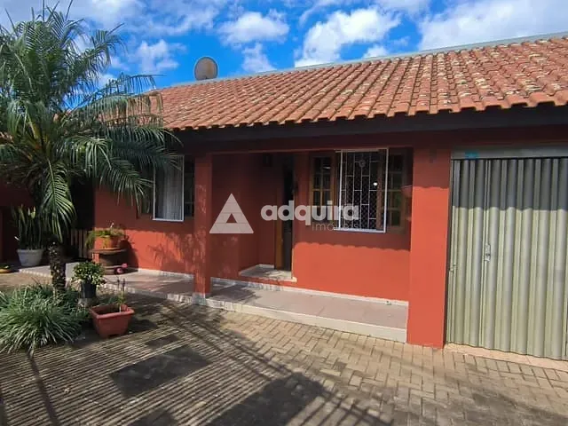 Casa com 486m² 2 quartos e 1 banheiro, à venda, no bairro Oficinas em Ponta Grossa