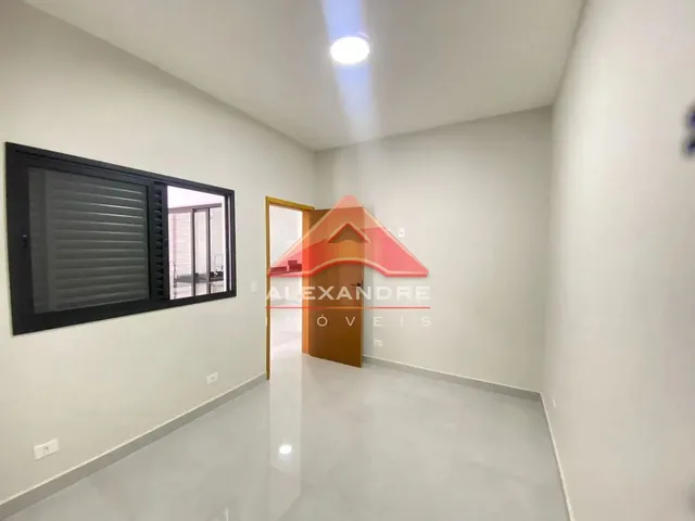 Casa com 150m² 3 quartos e 2 banheiros, à venda, no bairro Vila Tesouro em São José Dos Campos
