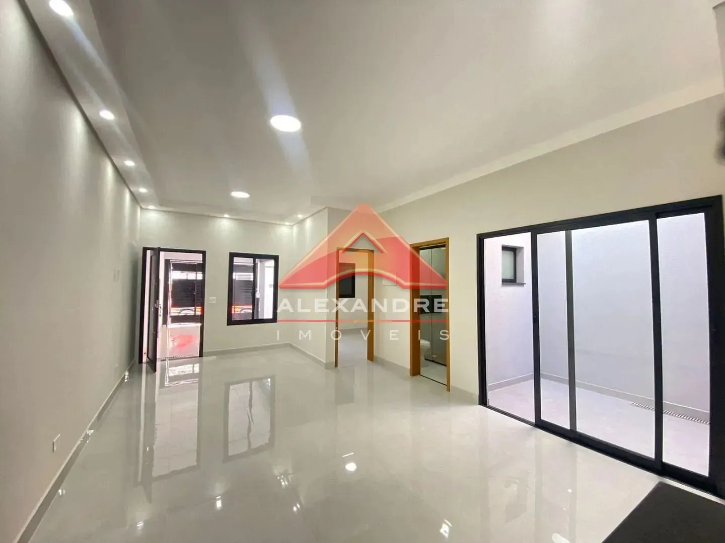 Casa, 3 quartos, 119 m² - Foto 1