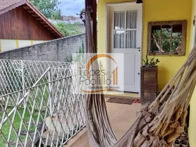 Casa com 510m² 3 quartos e 2 banheiros, à venda, no bairro Jardim Shangri-Lá em Atibaia