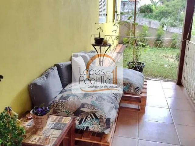 Casa com 510m² 3 quartos e 2 banheiros, à venda, no bairro Jardim Shangri-Lá em Atibaia