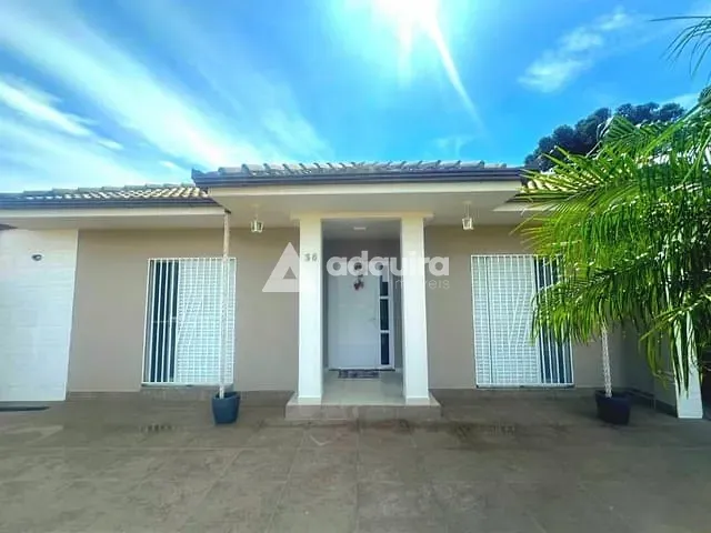 Casa com 616m² 3 quartos e 3 banheiros, à venda, no bairro Uvaranas em Ponta Grossa