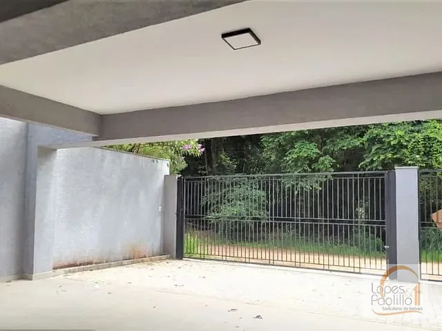 Casa com 528m² 4 quartos e 2 banheiros, à venda, no bairro Parque Residencial Itaguaçu em Atibaia