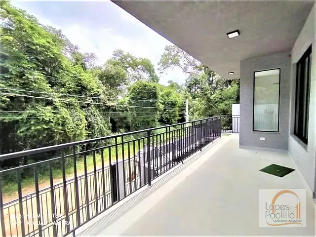 Casa com 528m² 4 quartos e 2 banheiros, à venda, no bairro Parque Residencial Itaguaçu em Atibaia