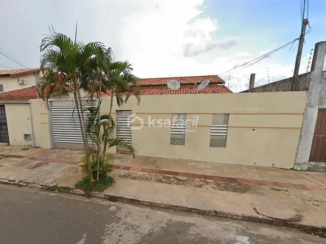Casa com 320m² 2 quartos e 2 banheiros, à venda, no bairro Panamá em Campo Grande