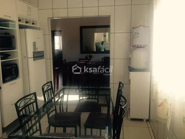 Casa com 320m² 2 quartos e 2 banheiros, à venda, no bairro Panamá em Campo Grande
