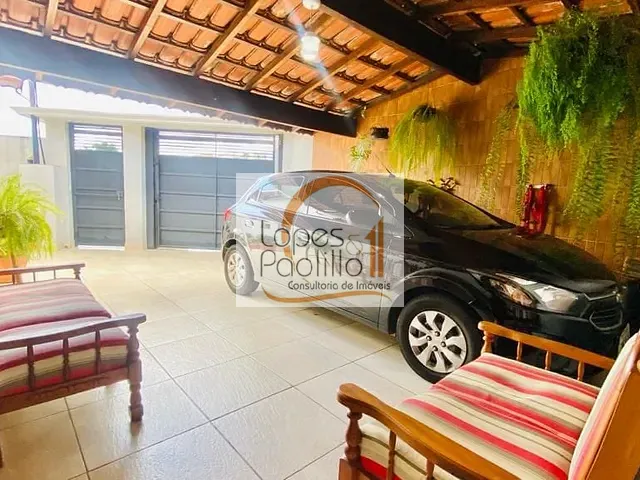 Casa com 210m² 3 quartos e 2 banheiros, à venda, no bairro Jardim Alvinópolis em Atibaia