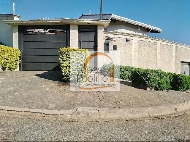 Casa com 210m² 3 quartos e 2 banheiros, à venda, no bairro Jardim Alvinópolis em Atibaia