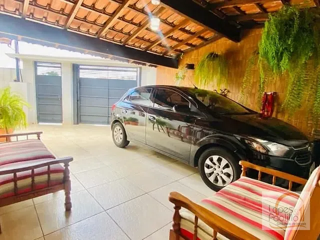 Casa com 210m² 3 quartos e 2 banheiros, à venda, no bairro Jardim Alvinópolis em Atibaia
