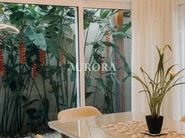 Casa com 374m² 3 quartos e 5 banheiros, à venda, no bairro Esperança em Londrina