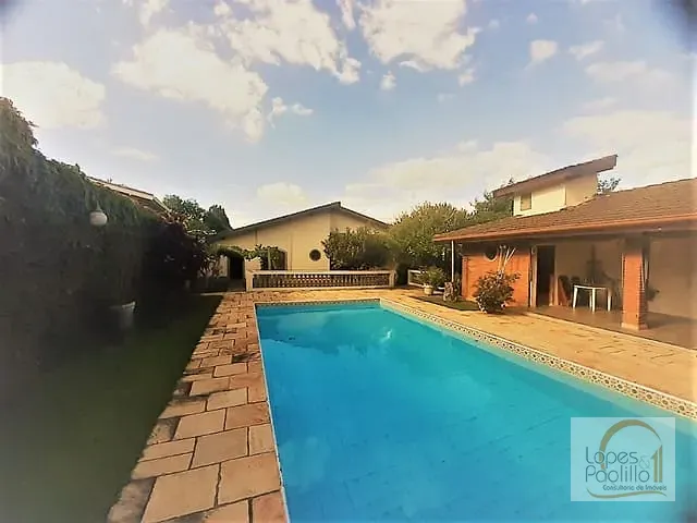 Casa com 1510m² 4 quartos e 5 banheiros, à venda, no bairro Vila Esperia Ou Giglio em Atibaia