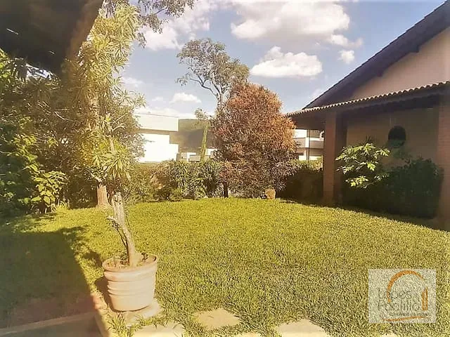 Casa com 1510m² 4 quartos e 5 banheiros, à venda, no bairro Vila Esperia Ou Giglio em Atibaia