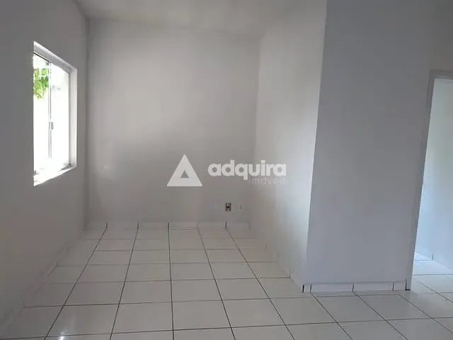 Casa com 520m² 2 quartos e 1 banheiro, à venda, no bairro Boa Vista em Ponta Grossa