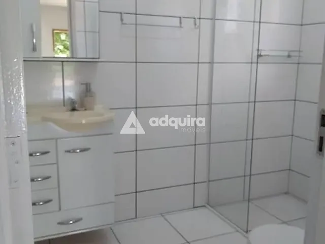 Casa com 520m² 2 quartos e 1 banheiro, à venda, no bairro Boa Vista em Ponta Grossa