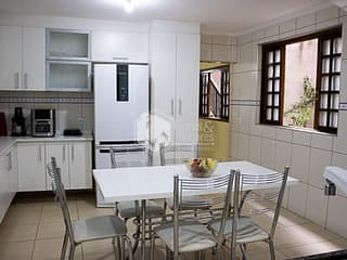 Foto do Casa-Casa tipo para venda em Lauzane Paulista com 6 quartos, sendo 2 suítes, 242m²