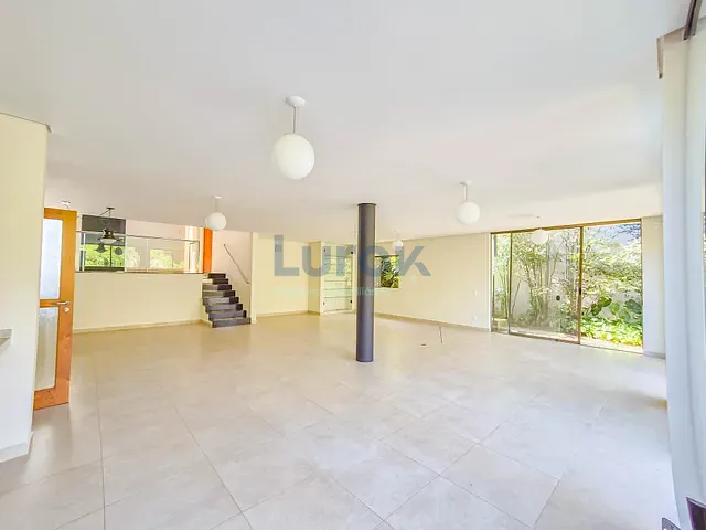 Casa 4 quartos e 4 banheiros, à venda, no bairro Jardim Europa em Valinhos