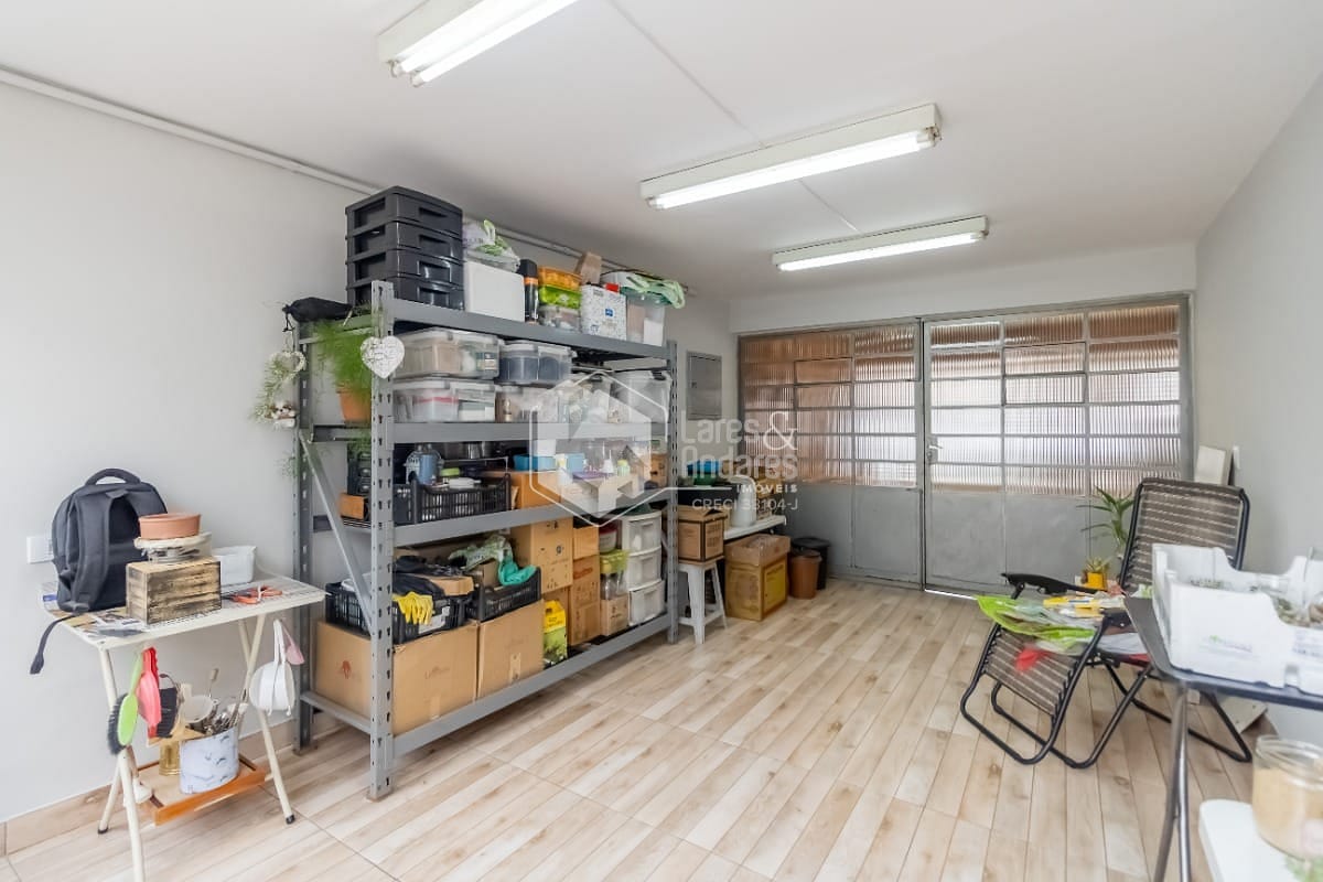 Casa à venda com 3 quartos, 206m² - Foto 32