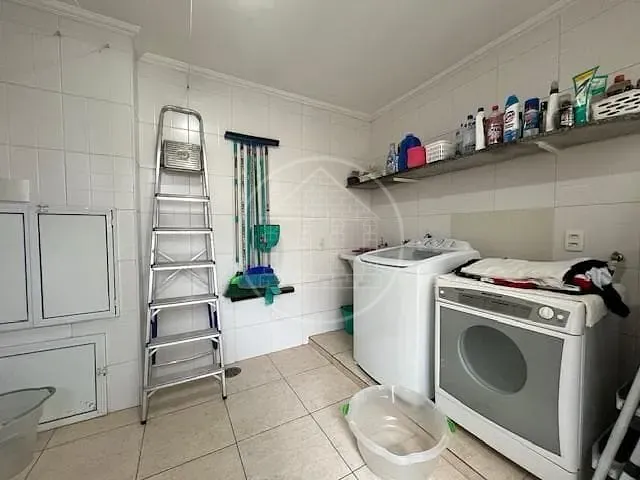 Casa, 4 quartos, 256 m² - Foto 32