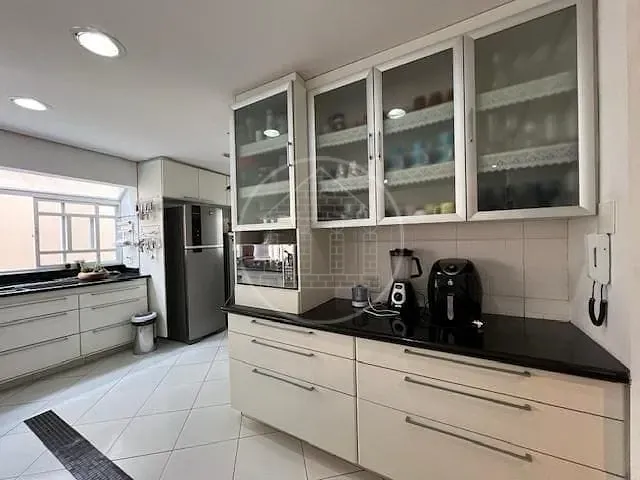 Casa, 4 quartos, 256 m² - Foto 16