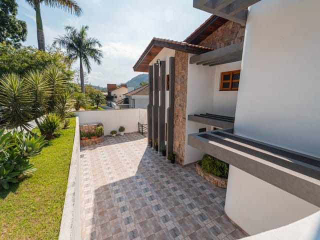Foto do Casa - Casa no condomínio Condomínio Village Scorpios I I para venda com 4 quartos, sendo 2 suítes, 760m² | Lares e Andares Imóveis