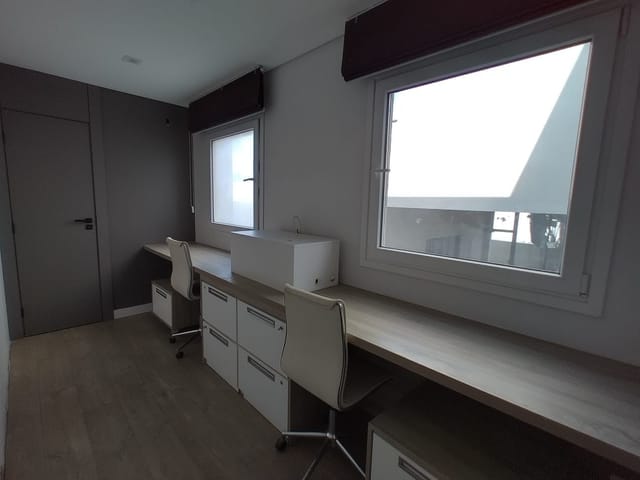 Casa com 490m² 3 quartos e 7 banheiros, à venda, no bairro Alphaville em Santana de Parnaíba