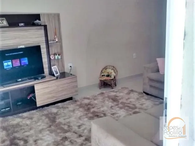 Casa com 134m² 2 quartos e 2 banheiros, à venda, no bairro Centro em Bom Jesus dos Perdões