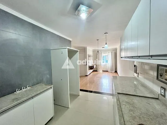 Casa 3 quartos e 2 banheiros, à venda, no bairro Orfãs em Ponta Grossa