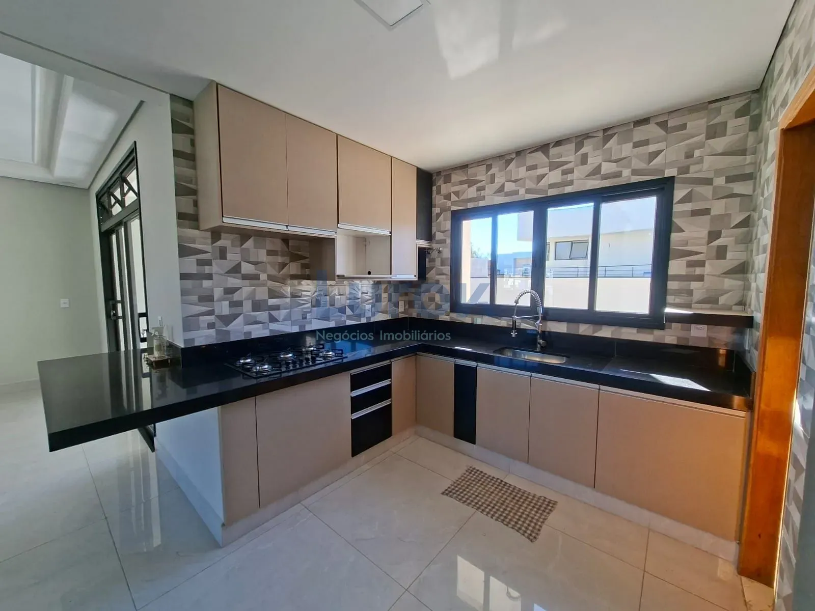 Casa, 4 quartos, 230 m² - Foto 9