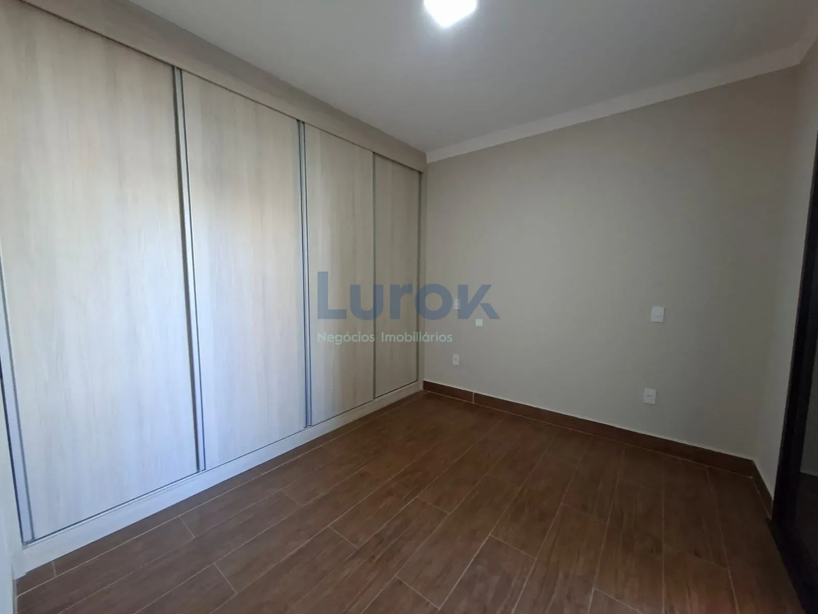 Casa, 4 quartos, 230 m² - Foto 40