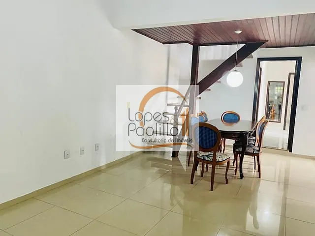 Casa com 301m² 4 quartos e 4 banheiros, para alugar, no bairro Jardim do Lago em Atibaia