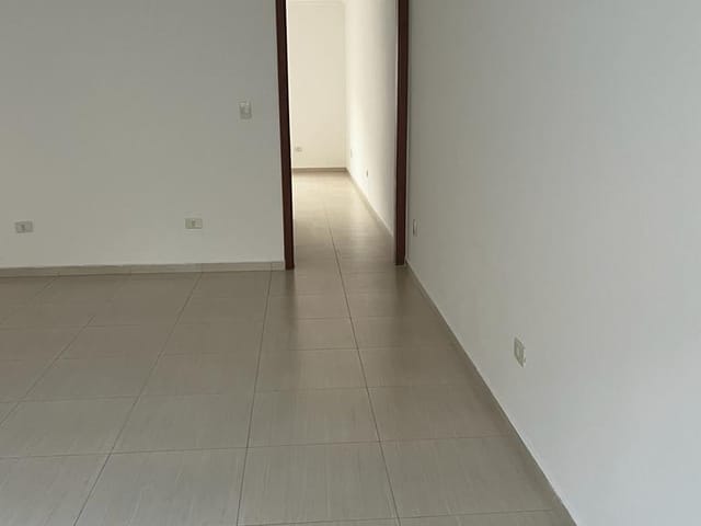 Casa com 125m² 3 quartos e 3 banheiros, à venda, no bairro Granja Daniel em Taubaté