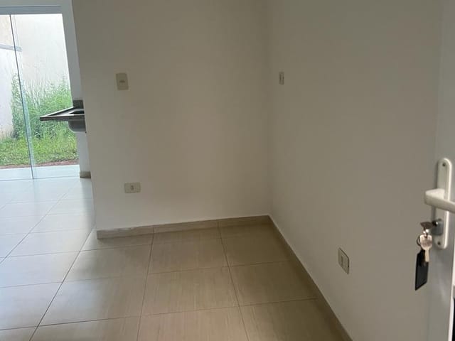 Casa com 125m² 3 quartos e 3 banheiros, à venda, no bairro Granja Daniel em Taubaté