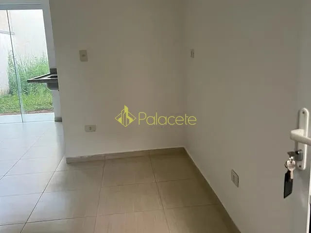 Casa com 125m² 3 quartos e 3 banheiros, à venda, no bairro Granja Daniel em Taubaté