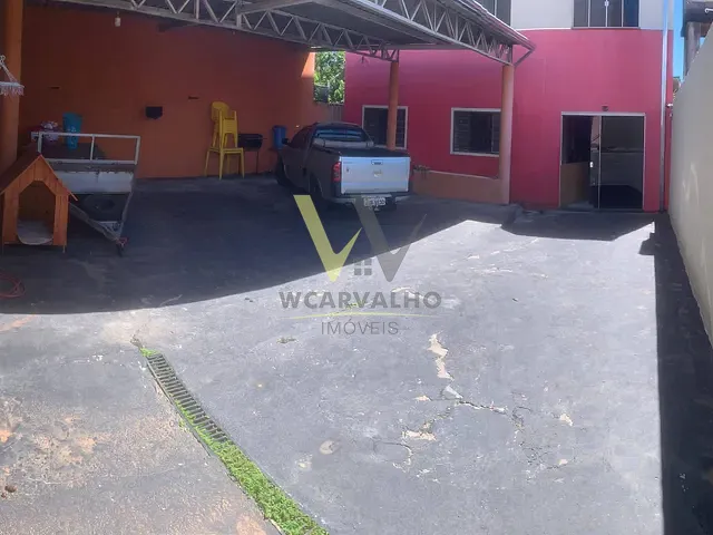 Casa com 500m² 3 quartos e 2 banheiros, à venda, no bairro Centro em Anápolis