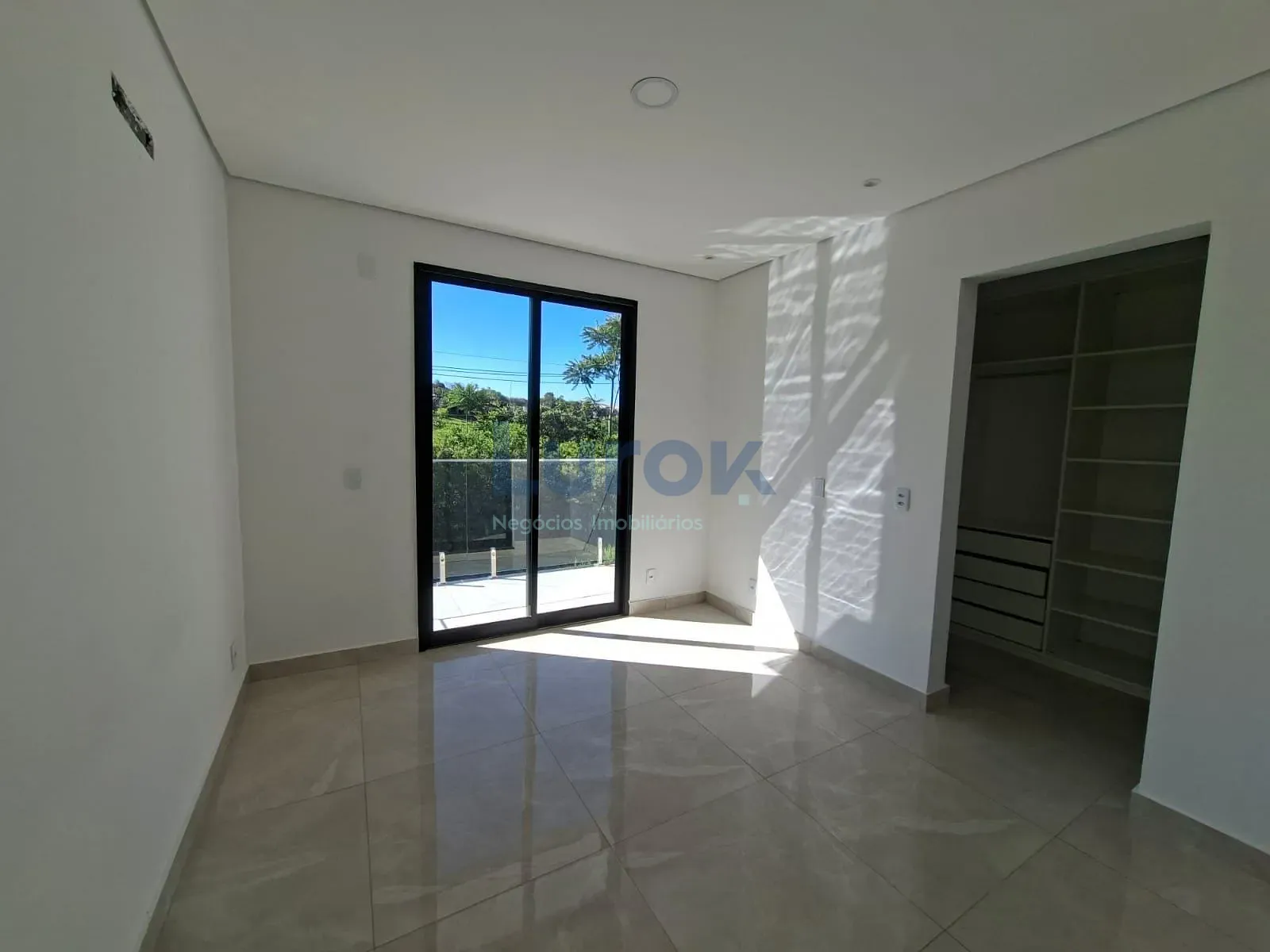 Casa, 3 quartos, 208 m² - Foto 25