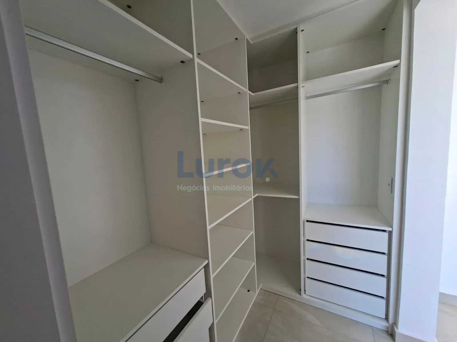Casa, 3 quartos, 208 m² - Foto 24