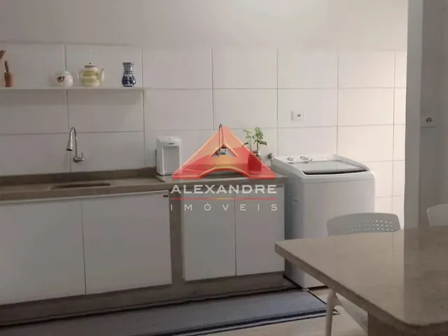 Casa com 125m² 2 quartos e 1 banheiro, à venda, no bairro Jardim Del Rey em São José Dos Campos