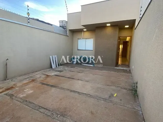 Casa com 180m² 3 quartos e 2 banheiros, para alugar, no bairro Interlagos em Londrina