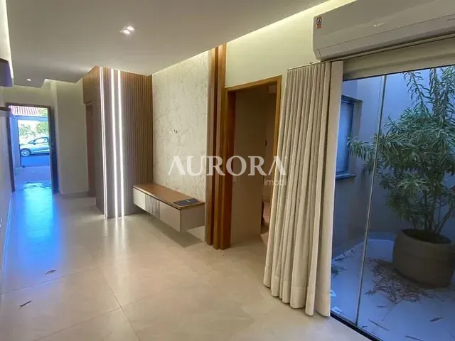 Casa com 180m² 3 quartos e 2 banheiros, para alugar, no bairro Interlagos em Londrina