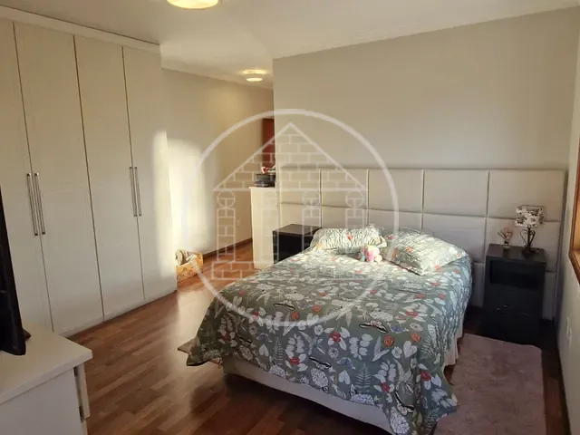 Casa com 300m² 4 quartos e 6 banheiros, à venda, no bairro Vila Gea em São Paulo