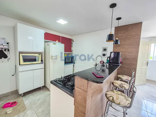 Casa com 200m² 3 quartos e 3 banheiros, à venda, no bairro Parque dos Cocais em Valinhos