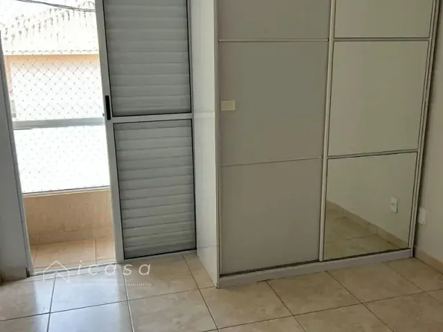 Casa com 90m² 3 quartos e 2 banheiros, à venda ou para alugar, no bairro Urbanova VI em São José dos Campos
