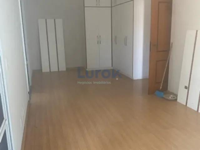 Casa 4 quartos e 4 banheiros, à venda, no bairro Santa Cruz em Valinhos