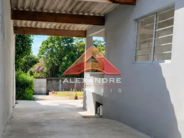 Casa com 683m² 2 quartos e 2 banheiros, à venda, no bairro Parque Nova Esperança em São José Dos Campos