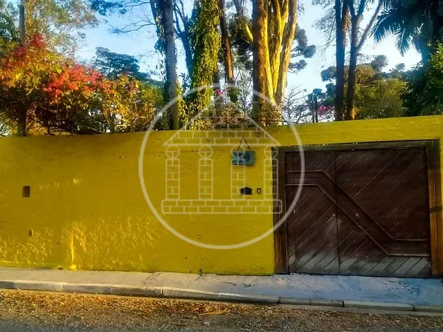 Casa com 1340m² 2 quartos e 2 banheiros, à venda, no bairro Jardim Represa em São Paulo