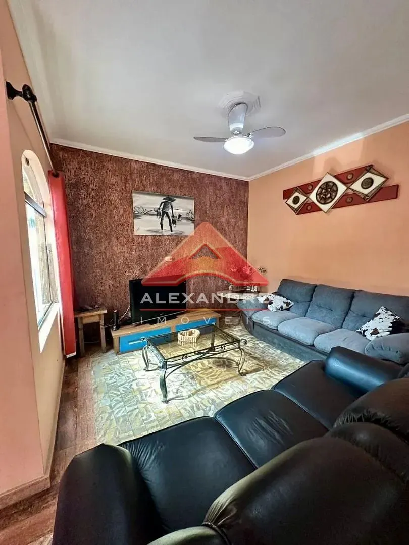 Casa, 3 quartos, 160 m² - Foto 2