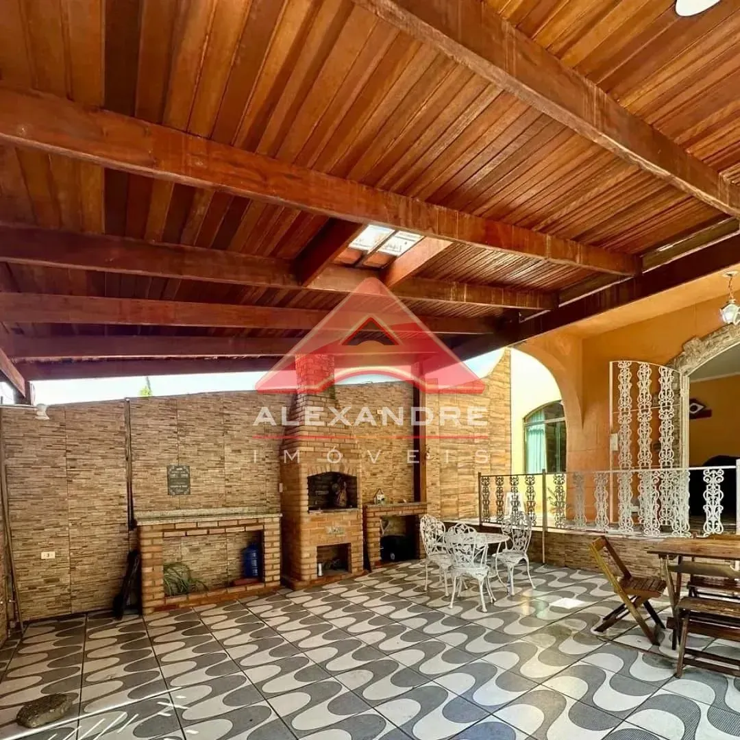 Casa, 3 quartos, 160 m² - Foto 1