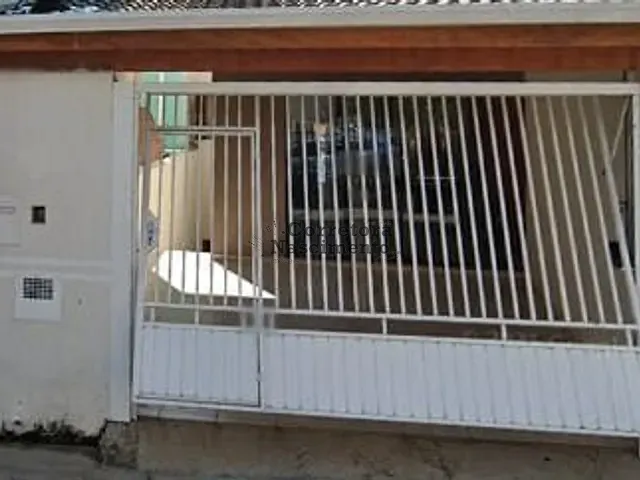 Casa com 190m² 3 quartos e 3 banheiros, à venda, no bairro Parque Santo Antônio em Jacareí