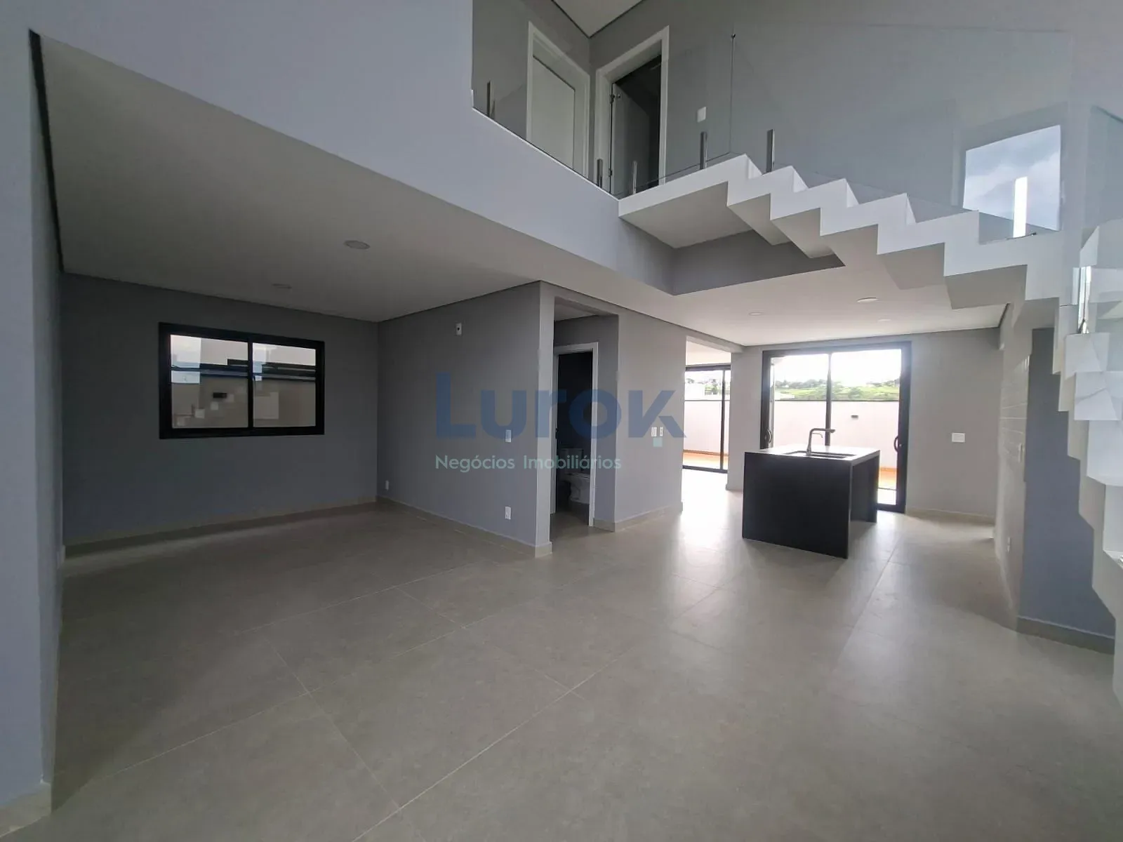 Casa, 3 quartos, 210 m² - Foto 3